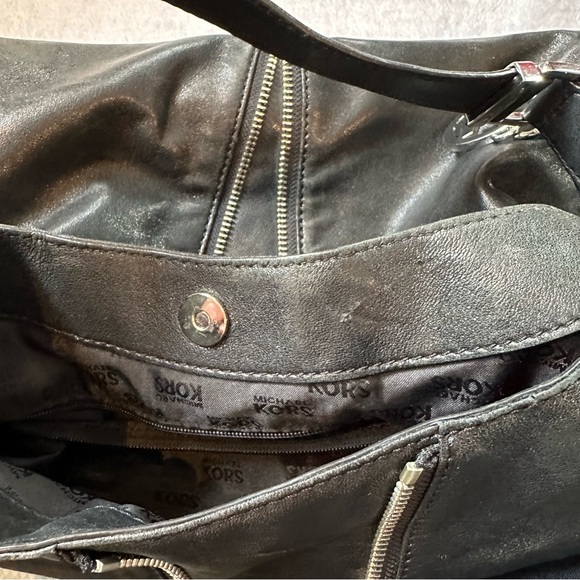 MICHAEL KORS Newman Leather Hobo Bag - Picture 12 of 17